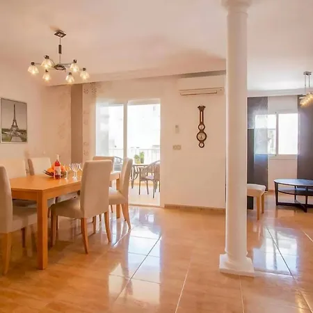 Apartmán Torre Del Mar *