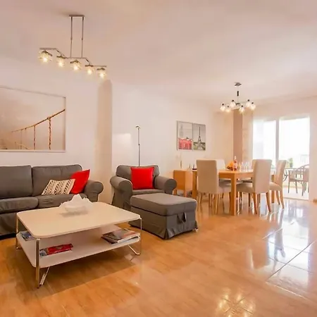 Torre Del Mar Apartmán